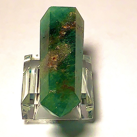 GREEN STRAWBERRY QUARTZ POINT TOWER - Picture 6 of 7